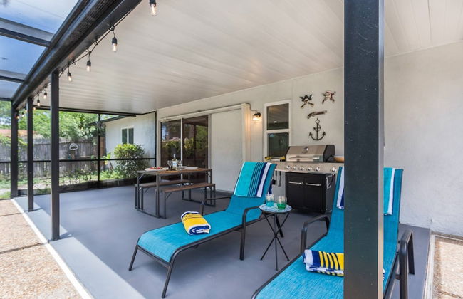 Playful Dolphins Pool Home - Foto 9