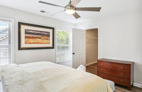 Elegant Mableton Retreat-Close to Amphitheater - Foto 8