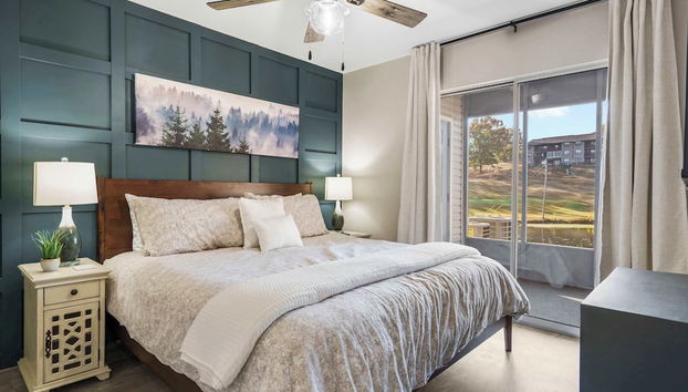 Water's Edge & Golf Course View - Foto 5, Habitación