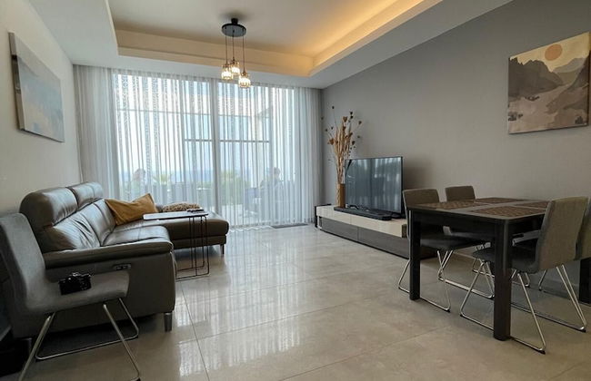 Charming 2 Bedroom Garden Suite Getaway - Photo 14