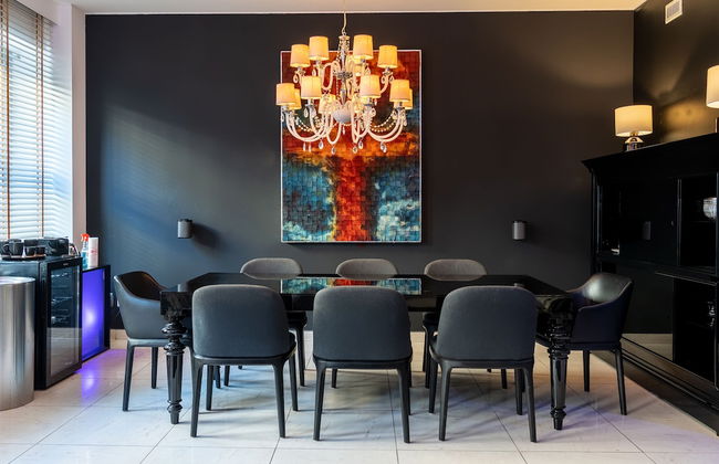 The King Of Milan - Foto 1