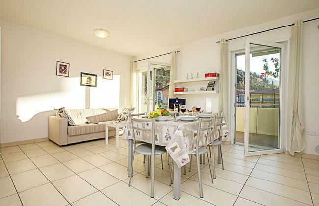 Torbole Relax, Pool & Balcony Apartment - Foto 17