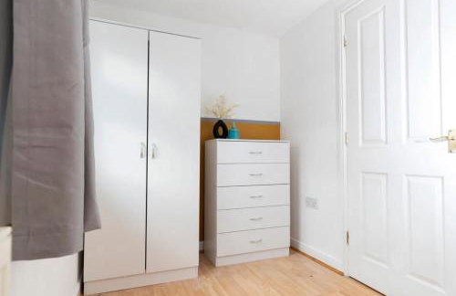 DiscountsContractorsWIFIFree ParkingSmart TV - Foto 16