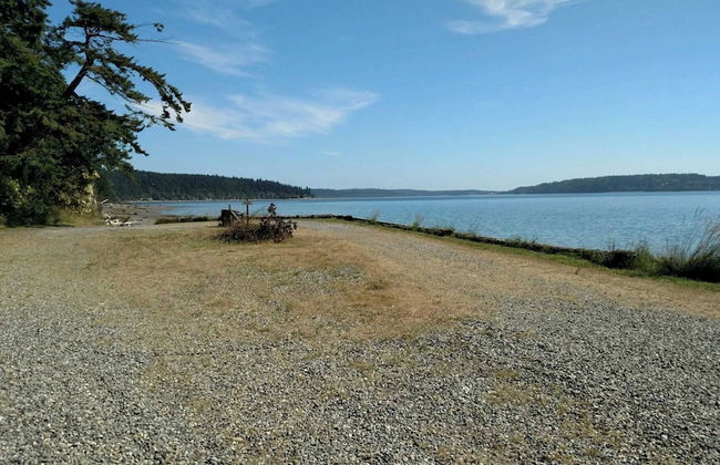 Harbor View Haven by Avantstay Private Backyard - Photo 34