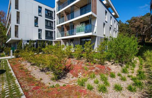 Apartament Leśny Ogród - kompleks Wydma & Las - 200 m do Morza, widok na sosnowy las, leśny ogród o pow 160 m2, bezpłatny parking, faktura VAT, ochrona, plac zabaw, boisko wielofunkcyjne - Photo 3