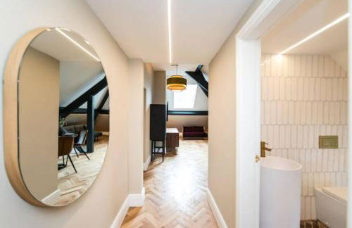 The West Wing at Hillthorpe Manor with Gardens & Private Hot Tub - Foto 9