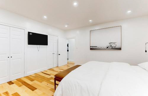 Shop, Dine, Unwind! Gateway to Boston Sights - Foto 18