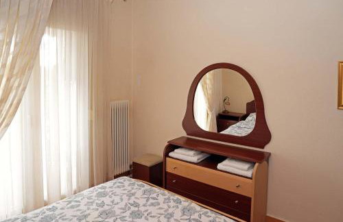 Central Grevena Retreat with Mountain Views - Foto 17