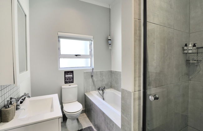 Waterland - Photo 59