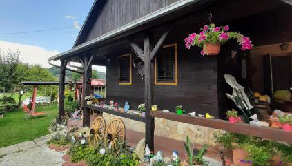 Kuća Viola, traditional wooden house in Tuhelj - Foto 1