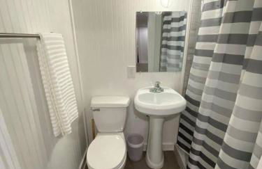 New Listing The Playhouse with Spa Games & More - Photo 28