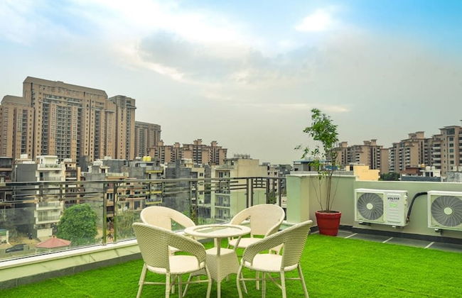 Relaxing 1 Bhk Service Apartment With Balcony Gym - Foto 12