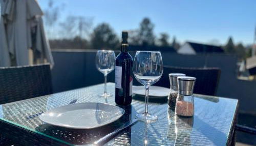 4 Zimmer Apartment, 125 qm, ruhig und zentrumsnah, max 5 Pers, Dachterasse, Garage, 1000 MBit - Foto 3