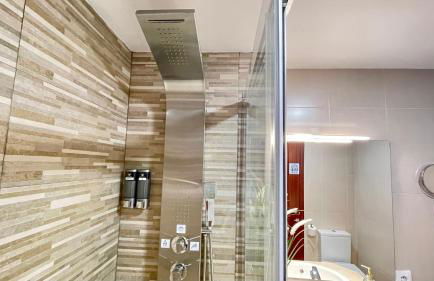 Confort a un paso del Casco Histórico, parking gratis en el mismo edificio - Foto 19