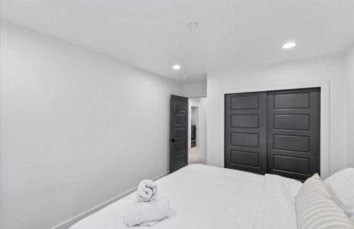 Cherry Hill stay and play near lagoon - Foto 24