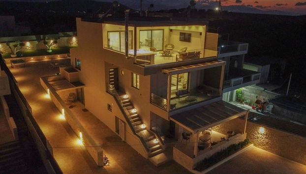 Avelia Luxury Villa With Private Pool - Foto 3, Habitación