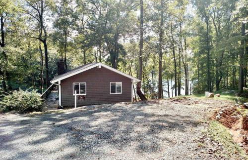 Treetop & Waterfront! Hot Tub, Kayaks, Game Room - Foto 21