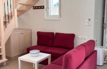 Tami House - Photo 8