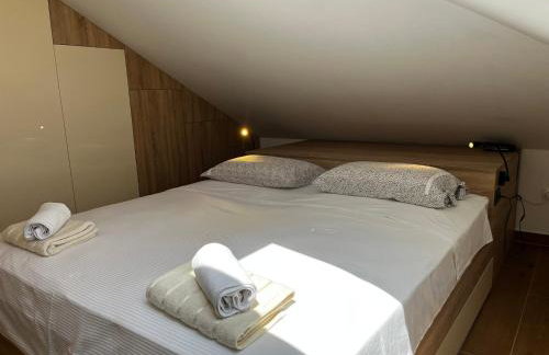 Bacvice Beach - Photo 6