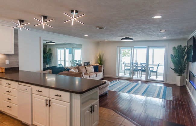 Million Dollar View Bayshore Beach House - Foto 9