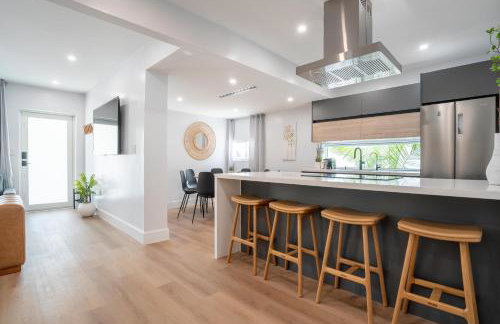 5BR HotTubPoolTableMiniGolf 7 min to Wynwood - Foto 18