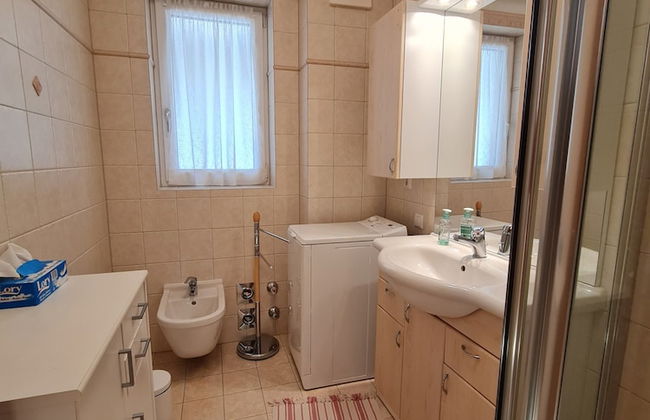 Comfortable Apartment With Mountain View - Photo 10