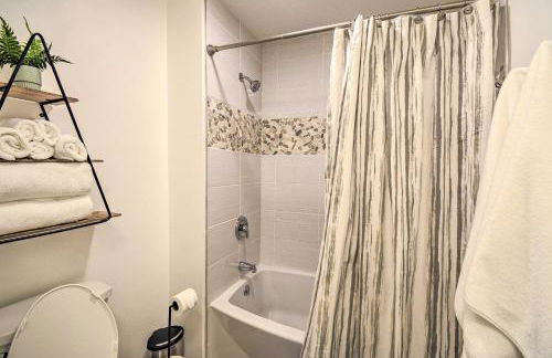 Updated Port Orchard Home, Walk to Waterfront - Foto 20