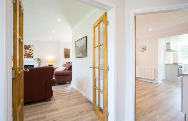 Juniper Hill, Loch Achilty - Foto 2