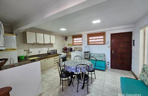 Apartamento frente ao Mar Praia do Sonho com garagem - Foto 2