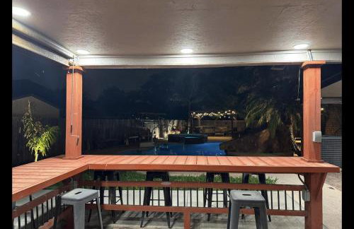 Backyard Oasis in Brownsville! - Photo 25