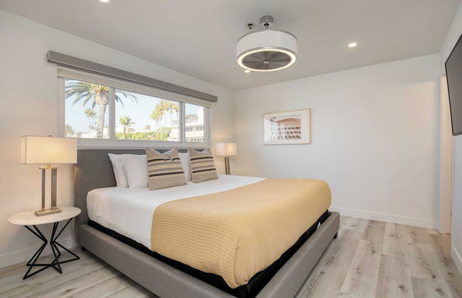 Oceanfront in La Jolla, Steps to Beach, Shops, Dining Dawn Patrol by Avantstay - Foto 13