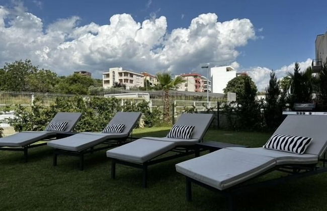 Lux - With Private Pool - A1 - Photo 24