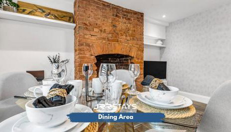 JRR STAYS 3Bed Sleeps 8- Coventry/Antsy M6-J2 CV7 - Foto 5