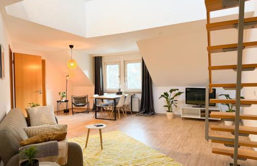 Zentrale, Designer Maisonette Wohnung mit Galerie, Gruppen- und Kinderfreundlich, Smart TV - Foto 8