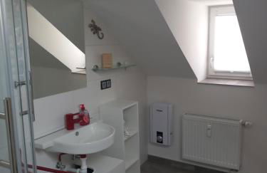 Ferienwohnung im roten Haus, die Therme ist fußläufig in 350m zu erreichen - Foto 30