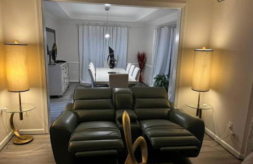 Spacious 5 BR House w/ Gym - Foto 55