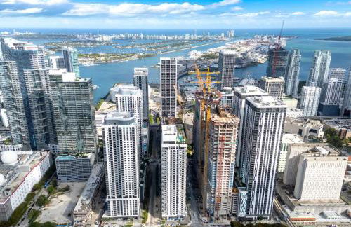 Brand New Luxury Studio at The Crosby Downtown MIA - Foto 37