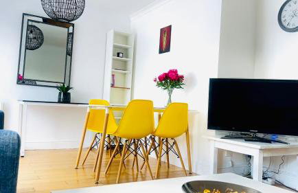 Amazing Location - City of London- 2 Bedroom Stunning Canal View House With Private Garden,Parking & Balcony - Foto 13