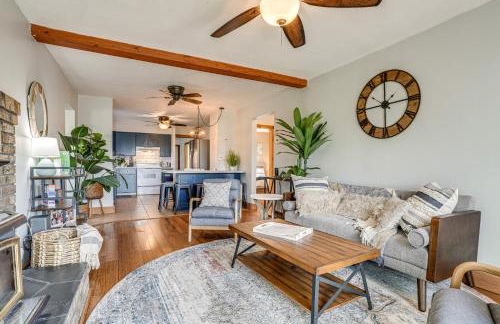 Secluded Home with Lake View in Delton! - Foto 7