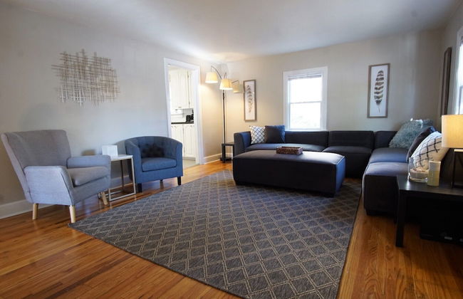 Beautiful Bungalow Next to Unc-free Cruiser Bikes! - Foto 5