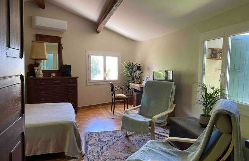 Bastidon, Petite bastide pour 2 avec bassin et jardin privé - Foto 10