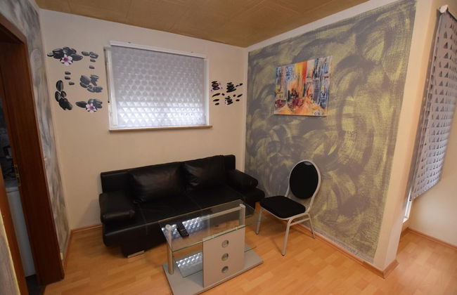 AB Apartment 08 - Photo 12