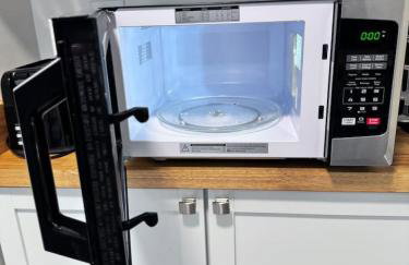 Downtown and Near, I-95. Pet Yes - Photo 4