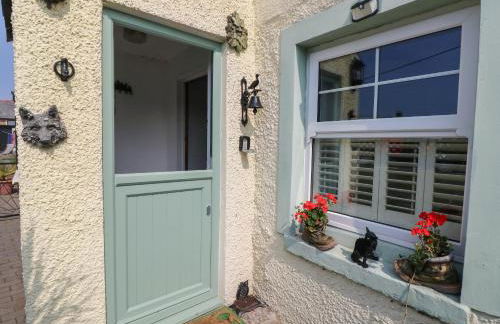 Cobwebs Corner - Photo 3