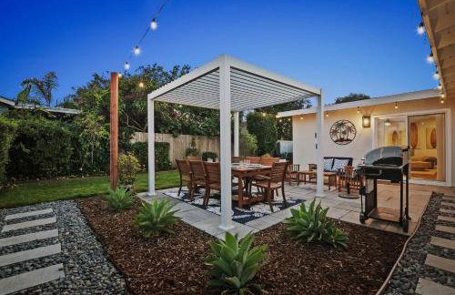 Family Oasis with Hot Tub and Dedicated Workspace - Foto 1