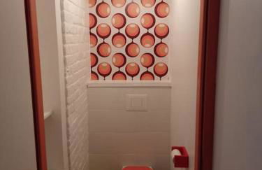 The Seventies Appart rétro (proche gare et centre ville) - Foto 11