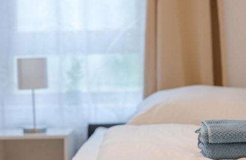 Rob's Flat - Moderne 3-Zimmer-Ferienwohnung mit Terrasse, 6 Schlafplätzen, 2 Min S-Bahn, Weil der Stadt bei Stuttgart - Foto 37