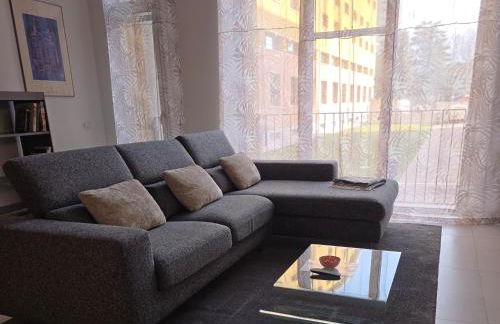 Milan Space Loft - Apartment close to M5 subway - Free Parking - Sky & Netflix TV - Foto 7
