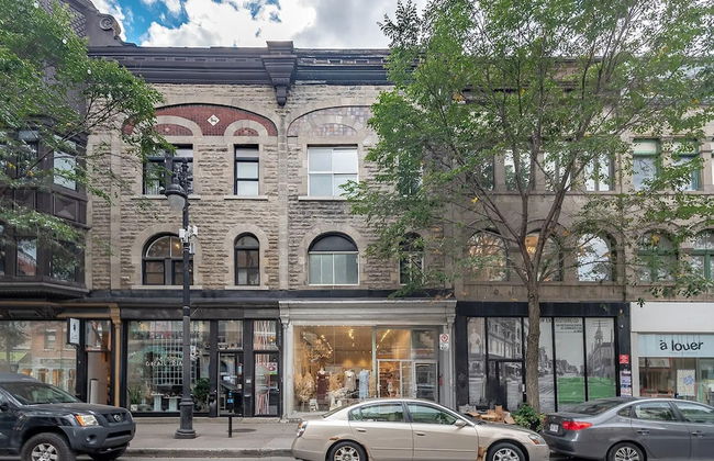 Unique Stays - 3658 Boul. Saint-Laurent - Foto 1