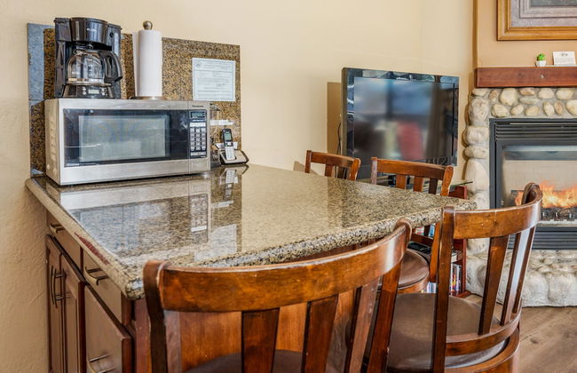 Clouds Rest, Warm Studio Plus Loft for 4! - Foto 5